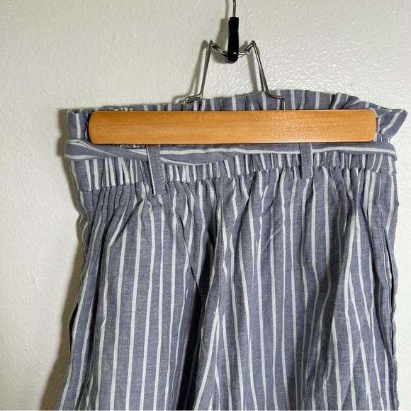 High Paper Bag Waist Shorts Light Blue White Stripes - Picture 7 of 9
